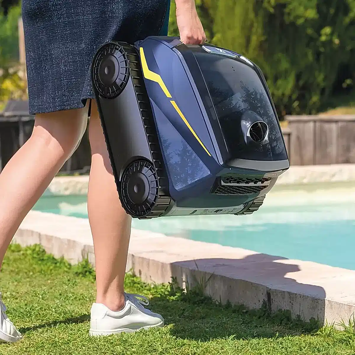 Zodiac RF 5400 iQ FreeRider kablosuz havuz robotu